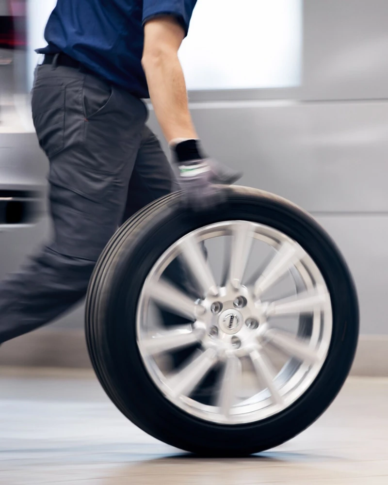 assistenza-pneumatici-volvo-roma-eurmotor