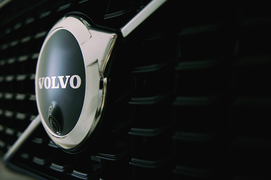 monovolume-elettrica-volvo