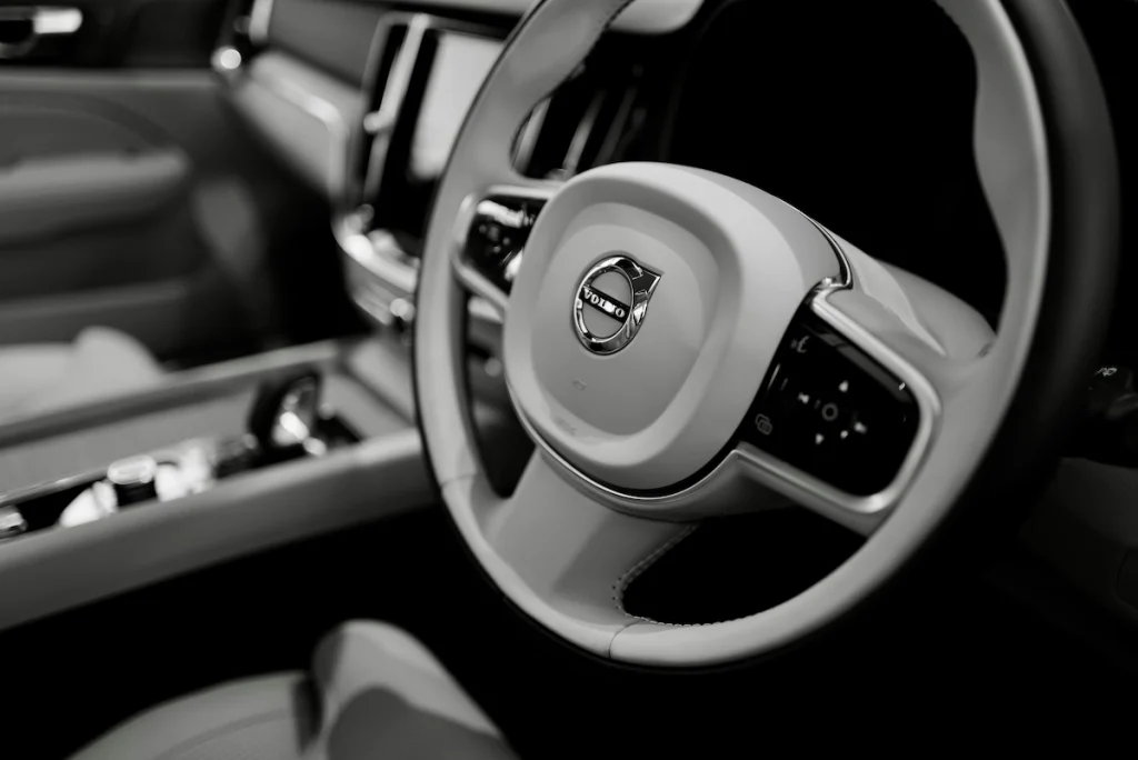 berlina-elettrica-volvo